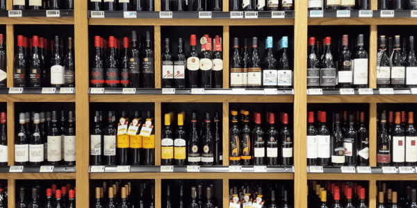 normativa europea bottiglie-di-vino-etichetta-lista-ingredienti